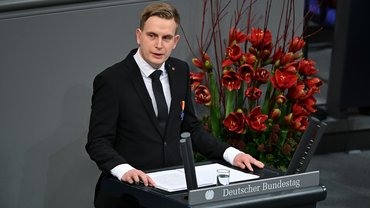 Dominic Lagoski ist Sprecher der Volksbund-Jugendvertretung (BJAK) und kennt viele Workcamps als Teilnehmer und Teamer.