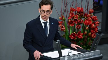 Matteo Atticciati kennt den Volksbund als PEACE LINE-Teilnehmer auf der Gelben Route durch drei Länder des ehemaligen Jugoslawiens.